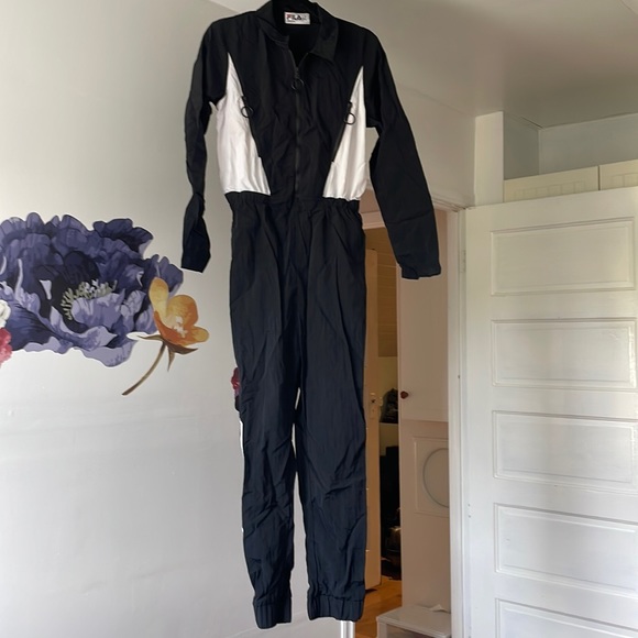 Fila Black and White Jumpsuit Sz M - Picture 2 of 4
